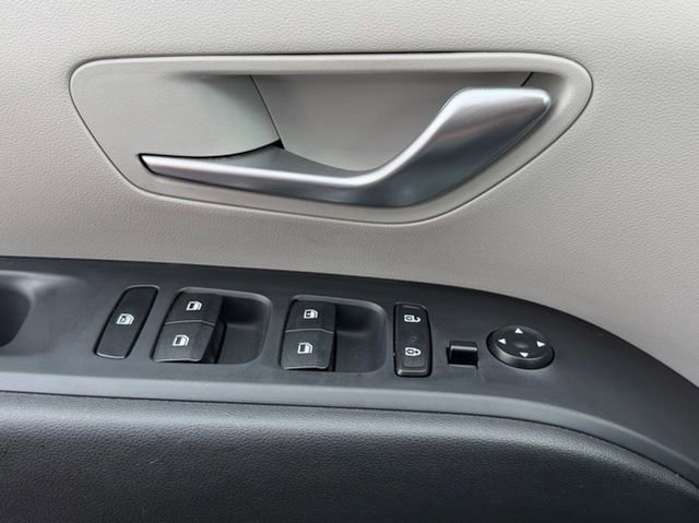 Used 2023 Hyundai Tucson SE AWD/4WD image 14