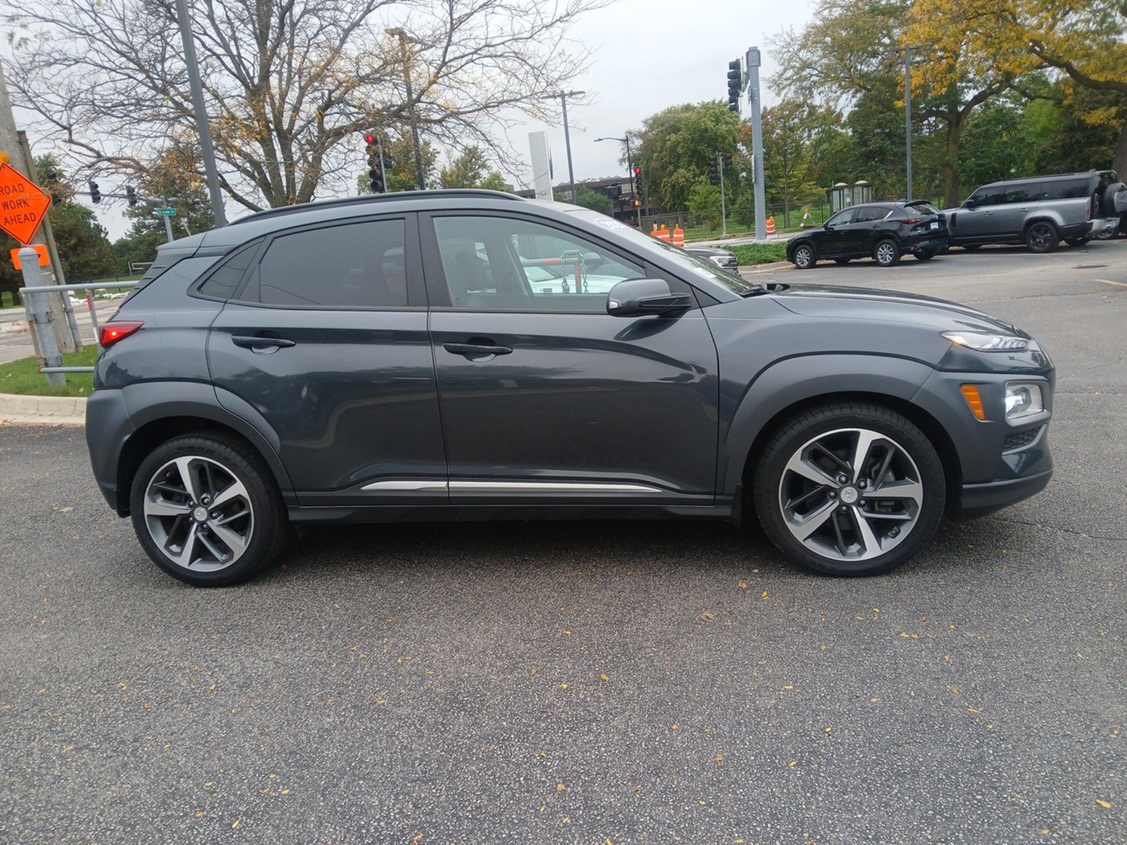 Used 2020 Hyundai Kona Limited AWD/4WD image 3