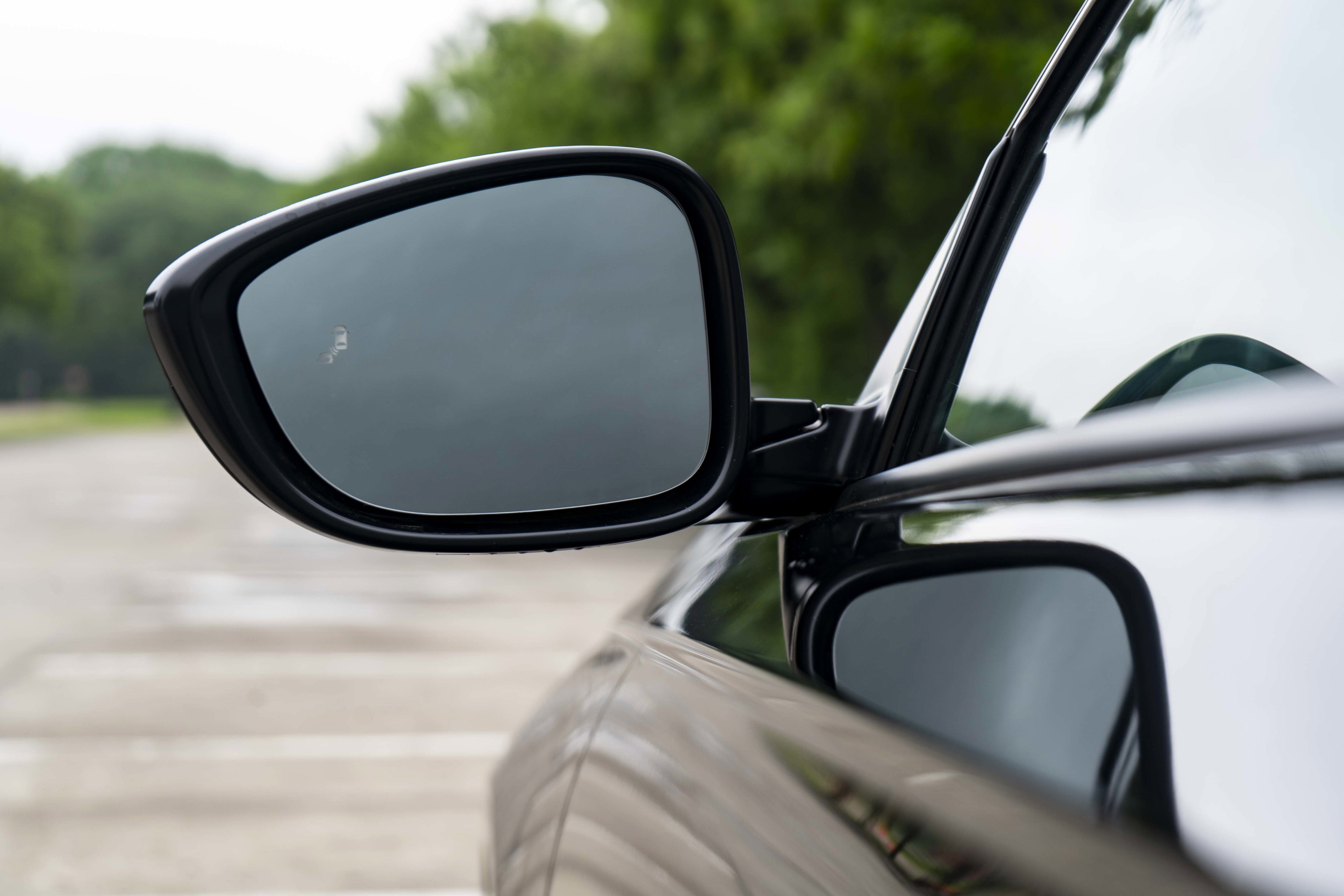 Used 2025 Honda Accord Sport image 12