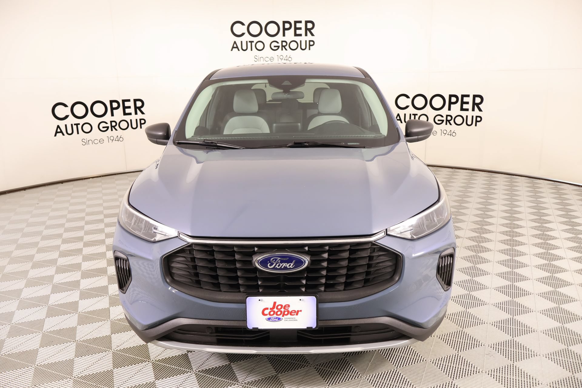 Used 2023 Ford Escape Active w/ Cold Weather Package FWD image 9