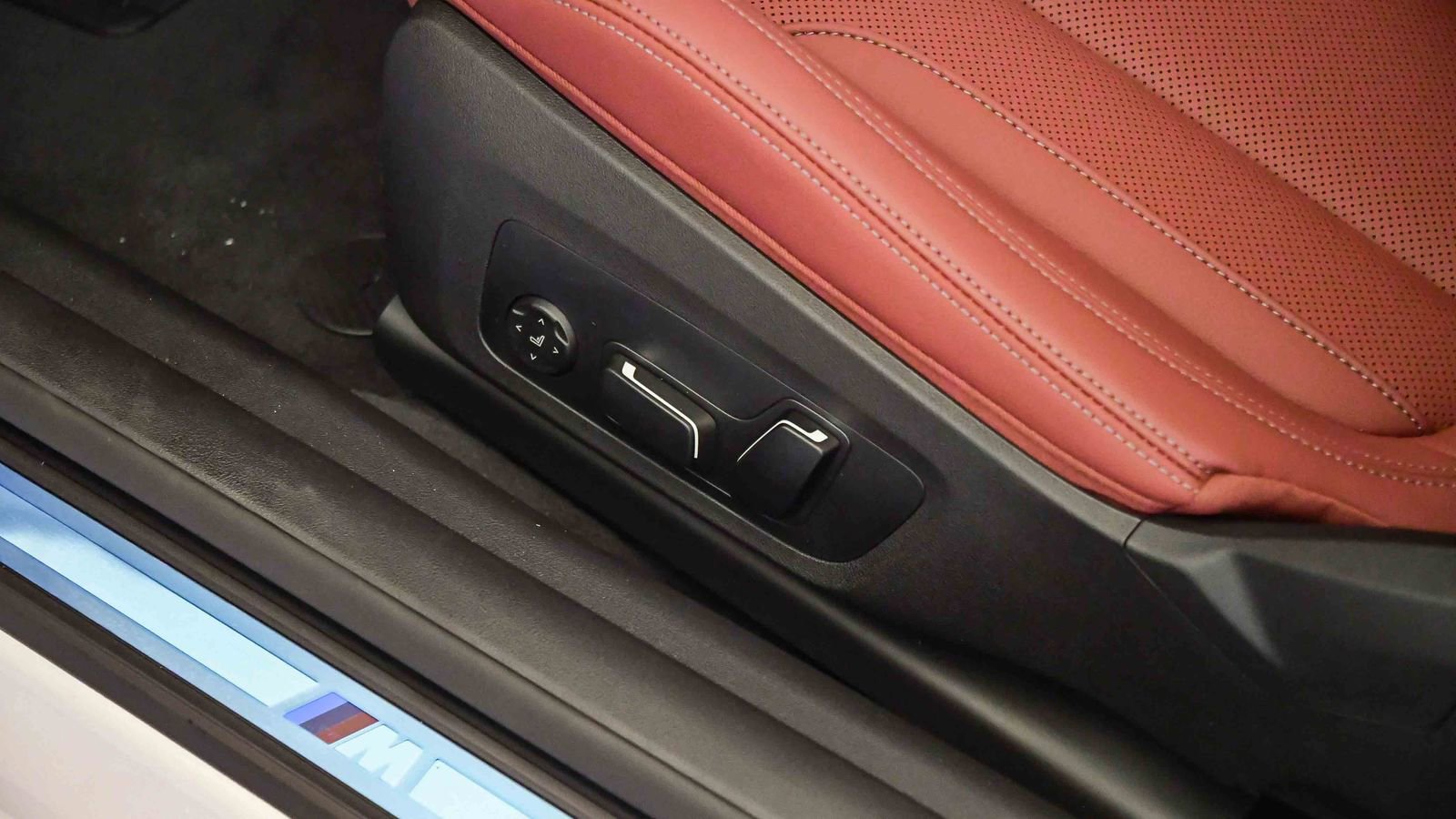 New 2026 BMW 430i Coupe w/ M Sport Package RWD image 25