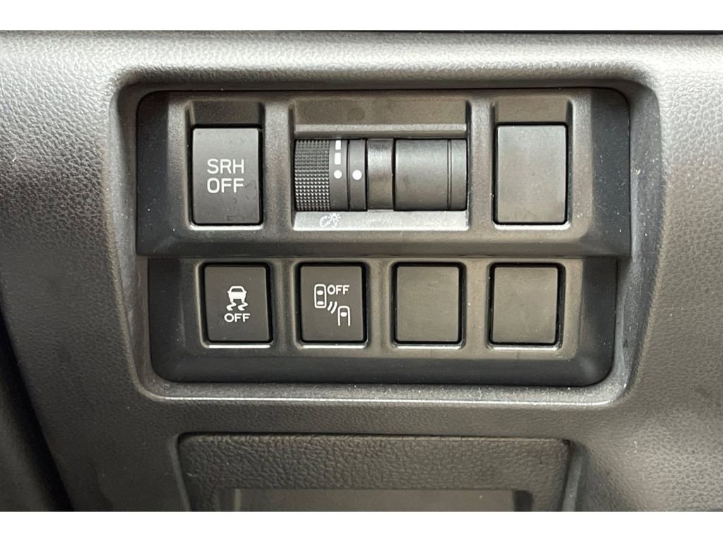 Used 2021 Subaru Impreza 2.0i Limited w/ Popular Package #1 image 40