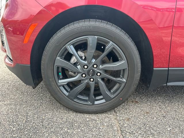 Used 2022 Chevrolet Equinox RS w/ RS Leather Package FWD image 10