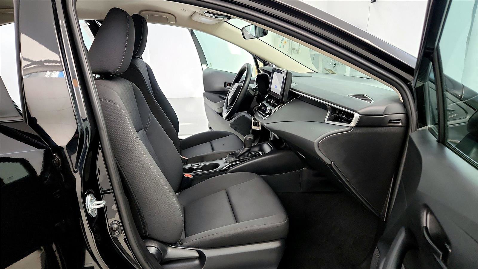 Certified 2024 Toyota Corolla LE image 17