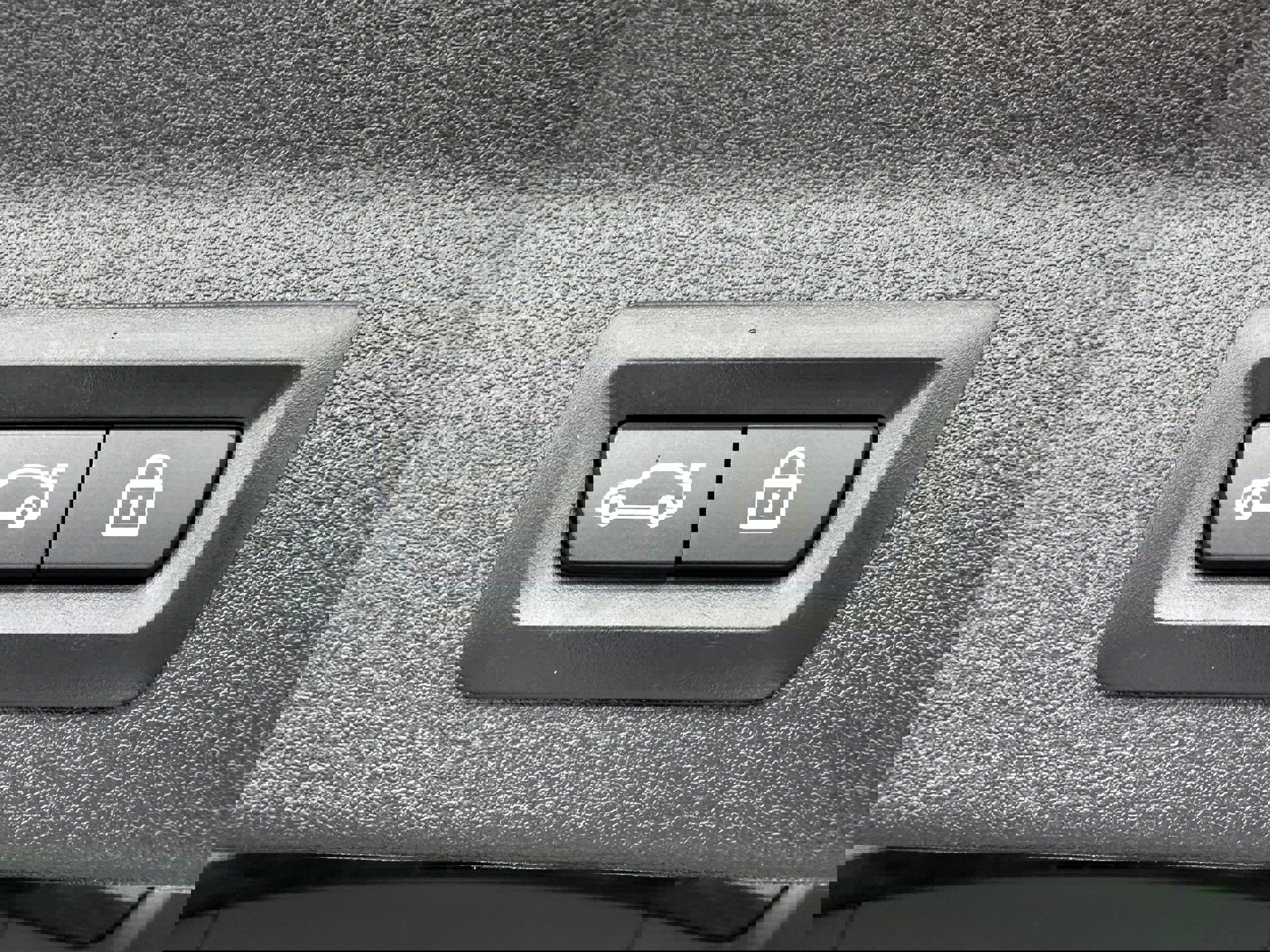 Used 2022 BMW X3 xDrive30i w/ Convenience Package image 15