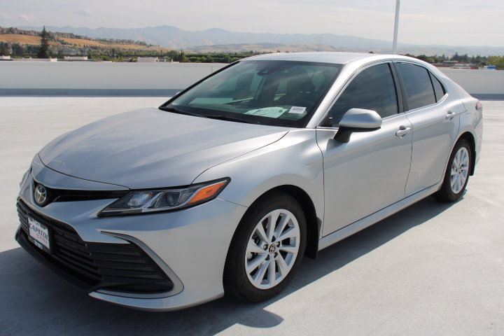 Certified 2023 Toyota Camry LE image 6