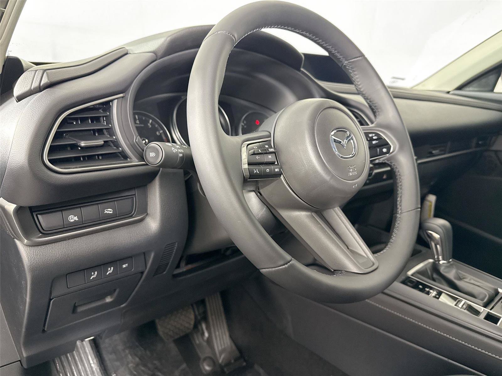 New 2026 MAZDA CX-30 AWD 2.5 S w/ Select Sport Pkg image 14