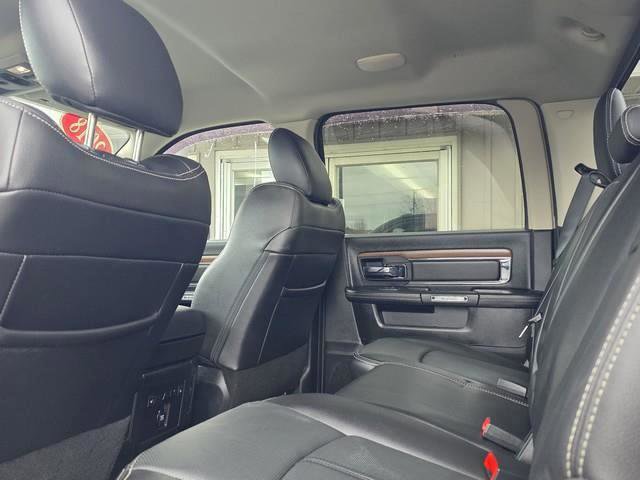 Used 2018 RAM 2500 Laramie w/ Snow Chief Group AWD/4WD image 17
