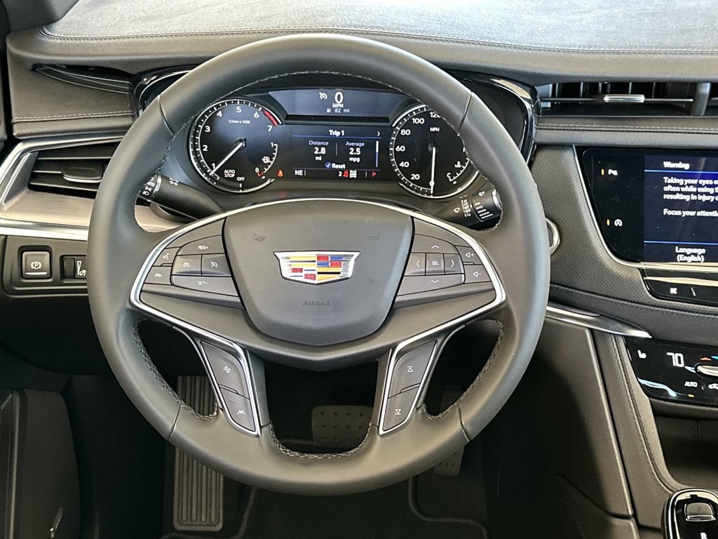 New 2026 Cadillac XT5 Luxury AWD/4WD image 17
