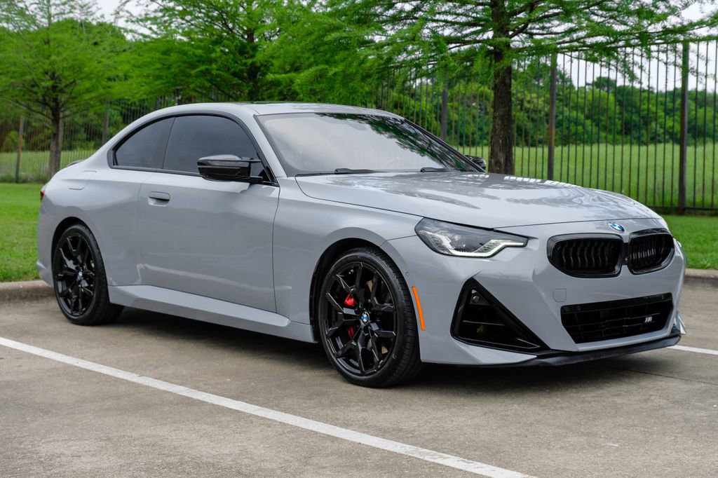 Used 2025 BMW M240i Coupe w/ Premium Package RWD image 11