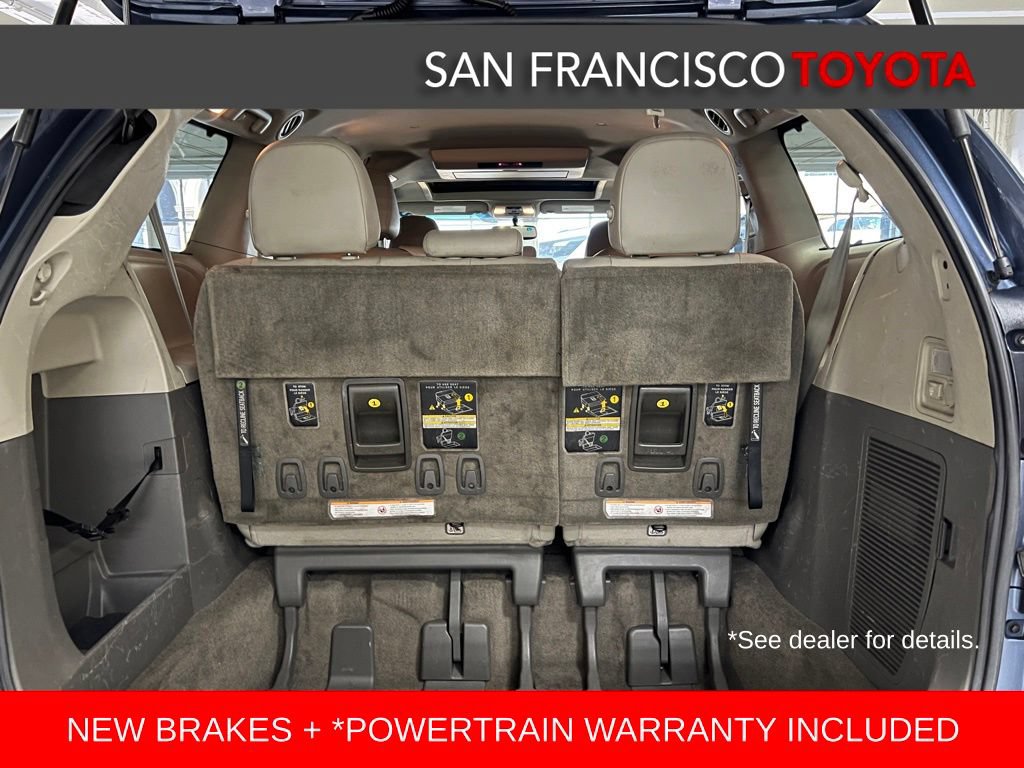 Used 2016 Toyota Sienna XLE Premium FWD image 42
