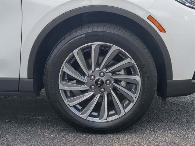 Used 2023 Lincoln Corsair Reserve image 11