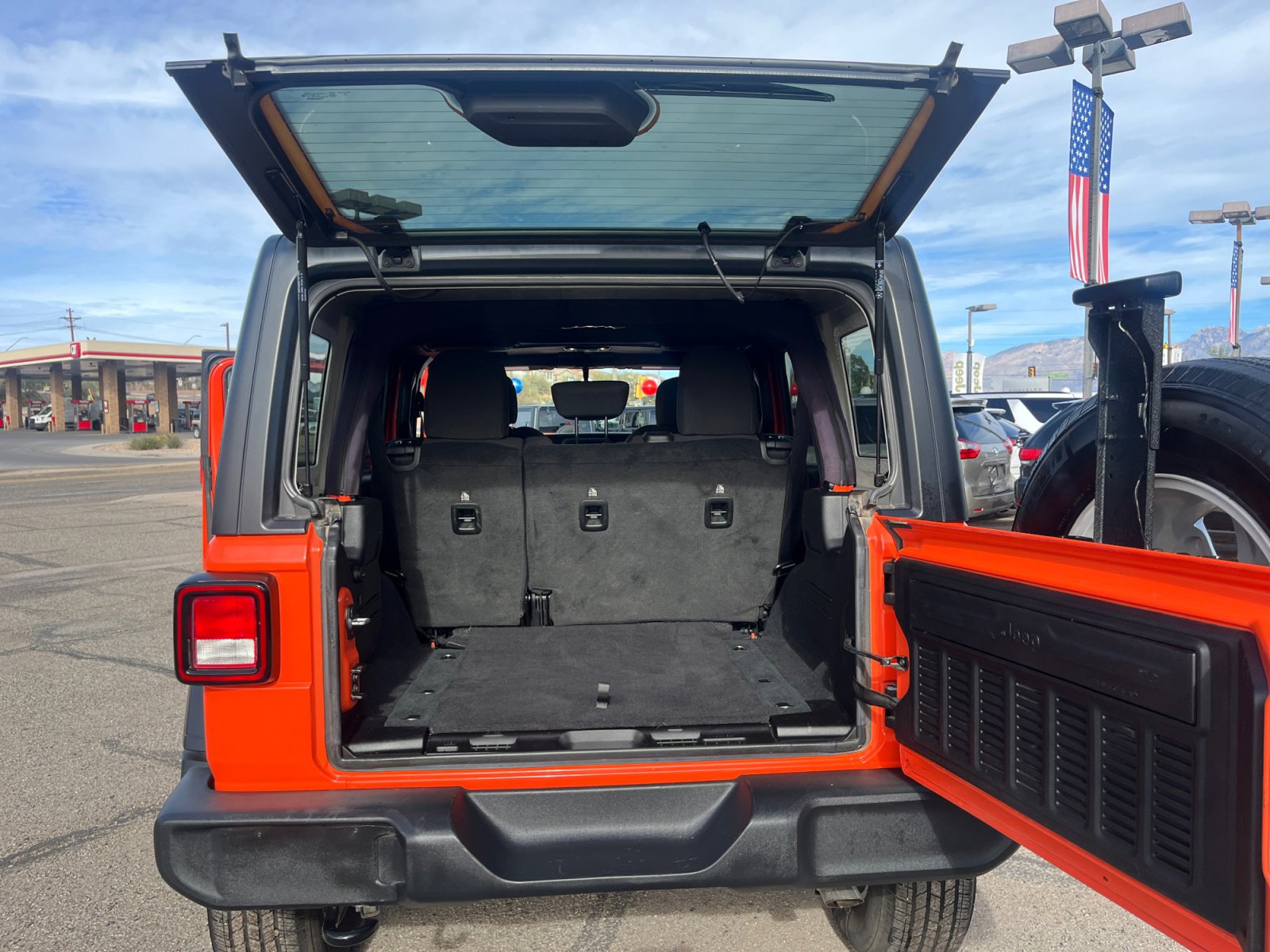 Certified 2023 Jeep Wrangler Sport S image 34