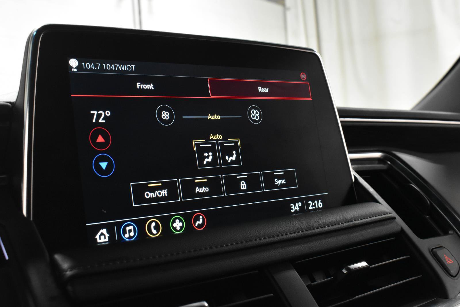 Used 2021 Chevrolet Tahoe Z71 image 17