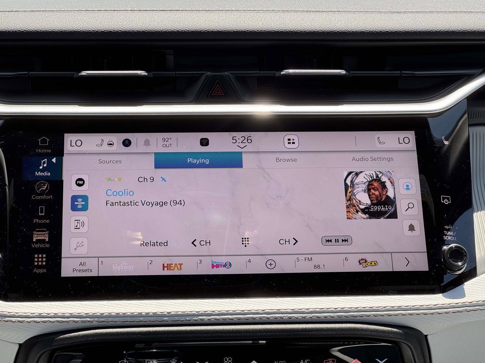 New 2026 Jeep Cherokee Limited AWD/4WD image 3