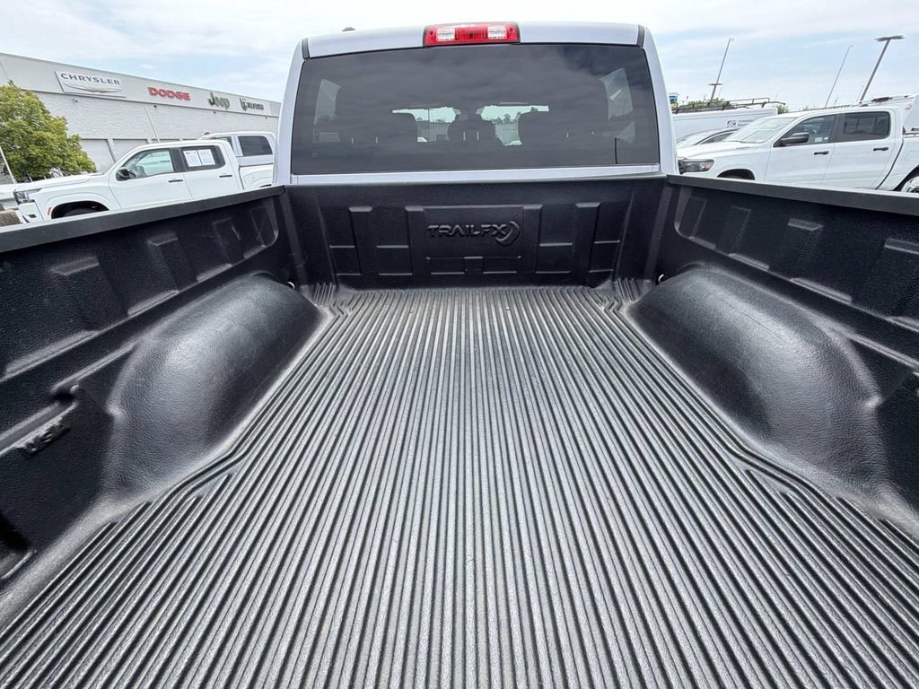 Used 2024 RAM 1500 Classic SLT AWD/4WD image 15