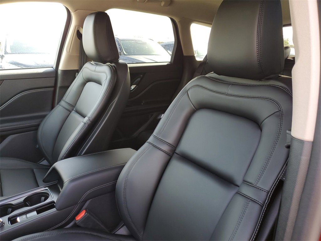 New 2026 Lincoln Corsair Premiere image 22