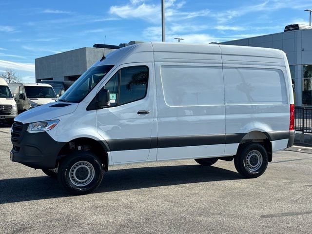 New 2026 Mercedes-Benz Sprinter 144 Cargo image 8