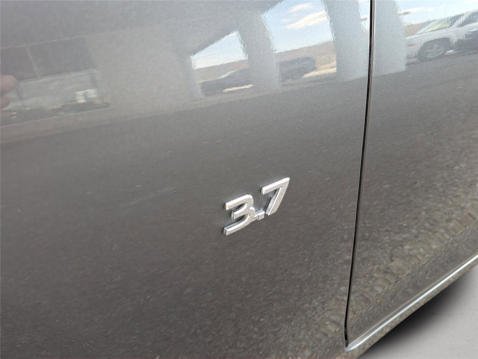Used 2015 INFINITI Q50 Premium w/ Navigation Package RWD image 34