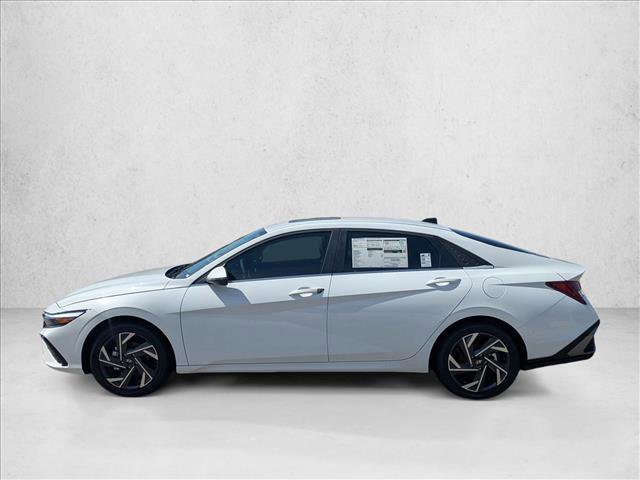 New 2025 Hyundai Elantra Limited image 5