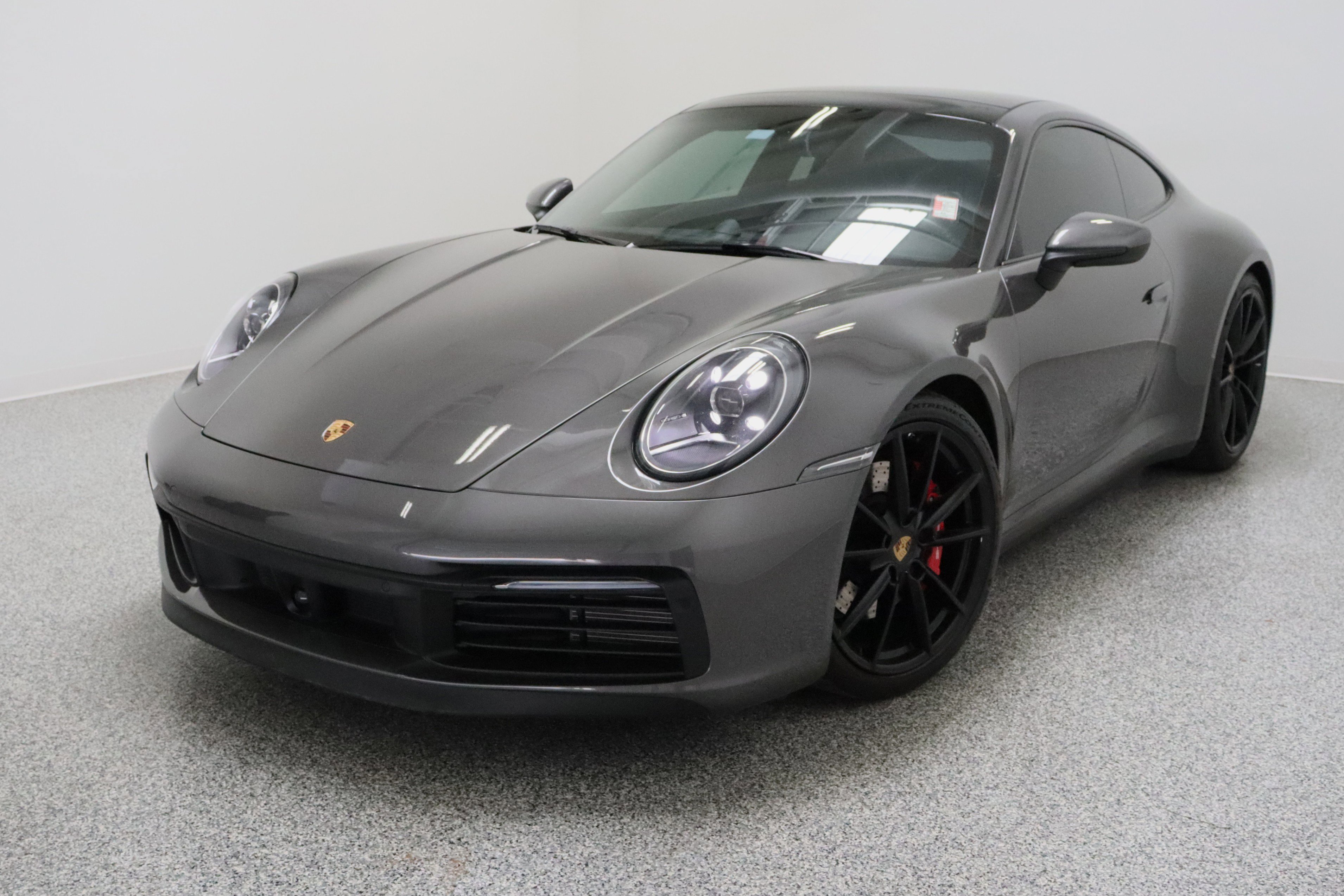 Used 2020 Porsche 911 Carrera S image 2