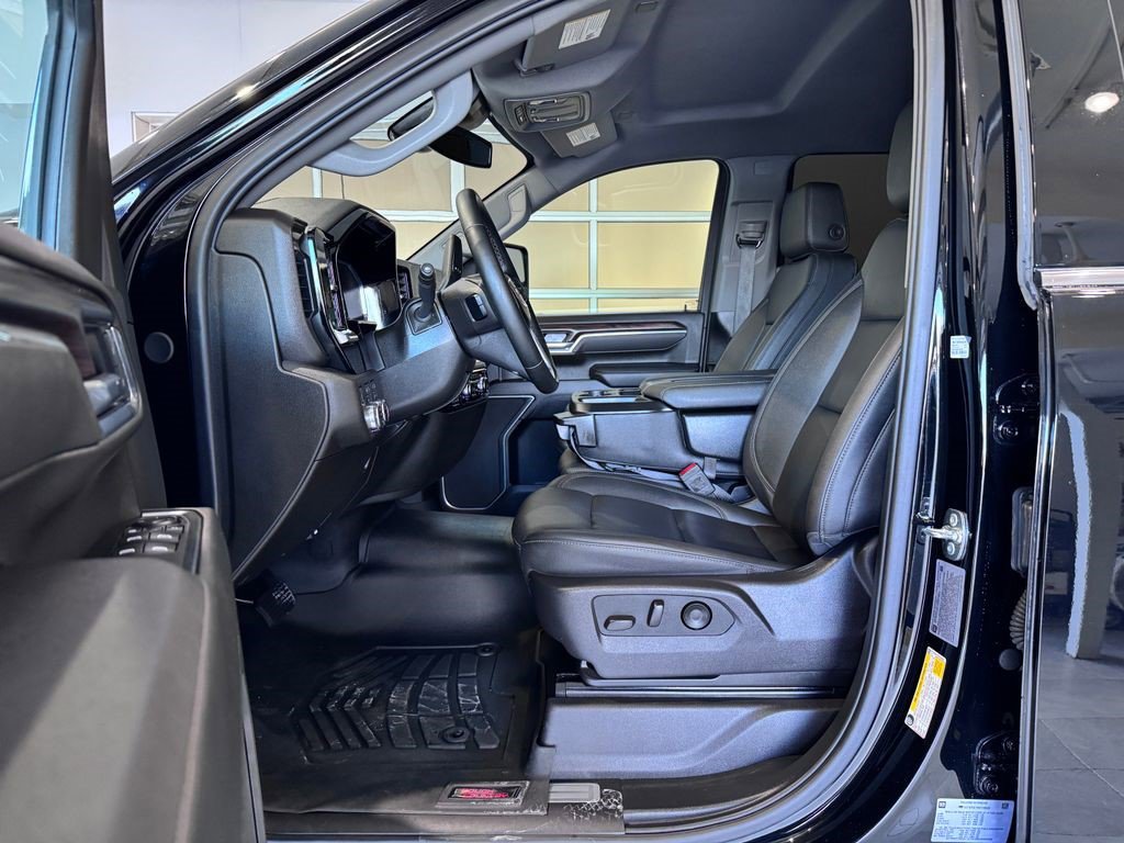 Certified 2025 GMC Sierra 2500 SLT image 12