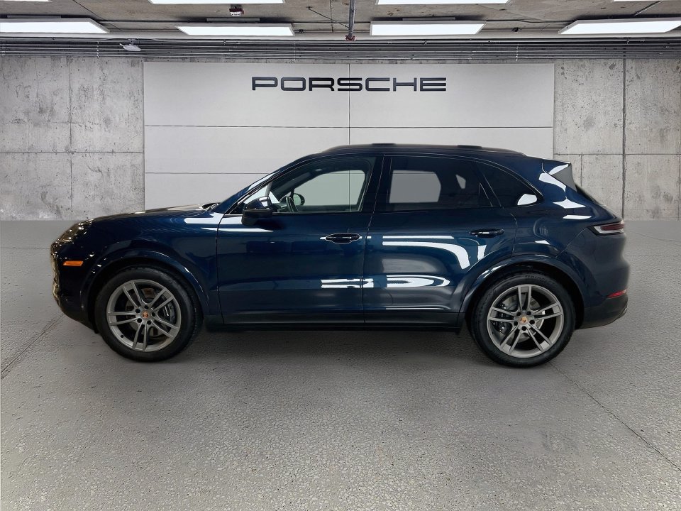 Certified 2026 Porsche Cayenne AWD/4WD image 2