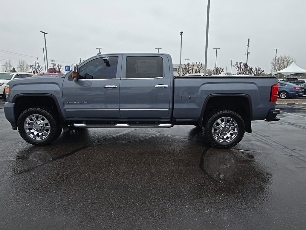 Used 2016 GMC Sierra 2500 Denali w/ Driver Alert Package image 6