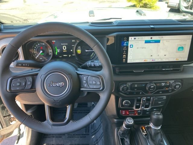 Used 2025 Jeep Wrangler Unlimited Sport S 4xe AWD/4WD image 4