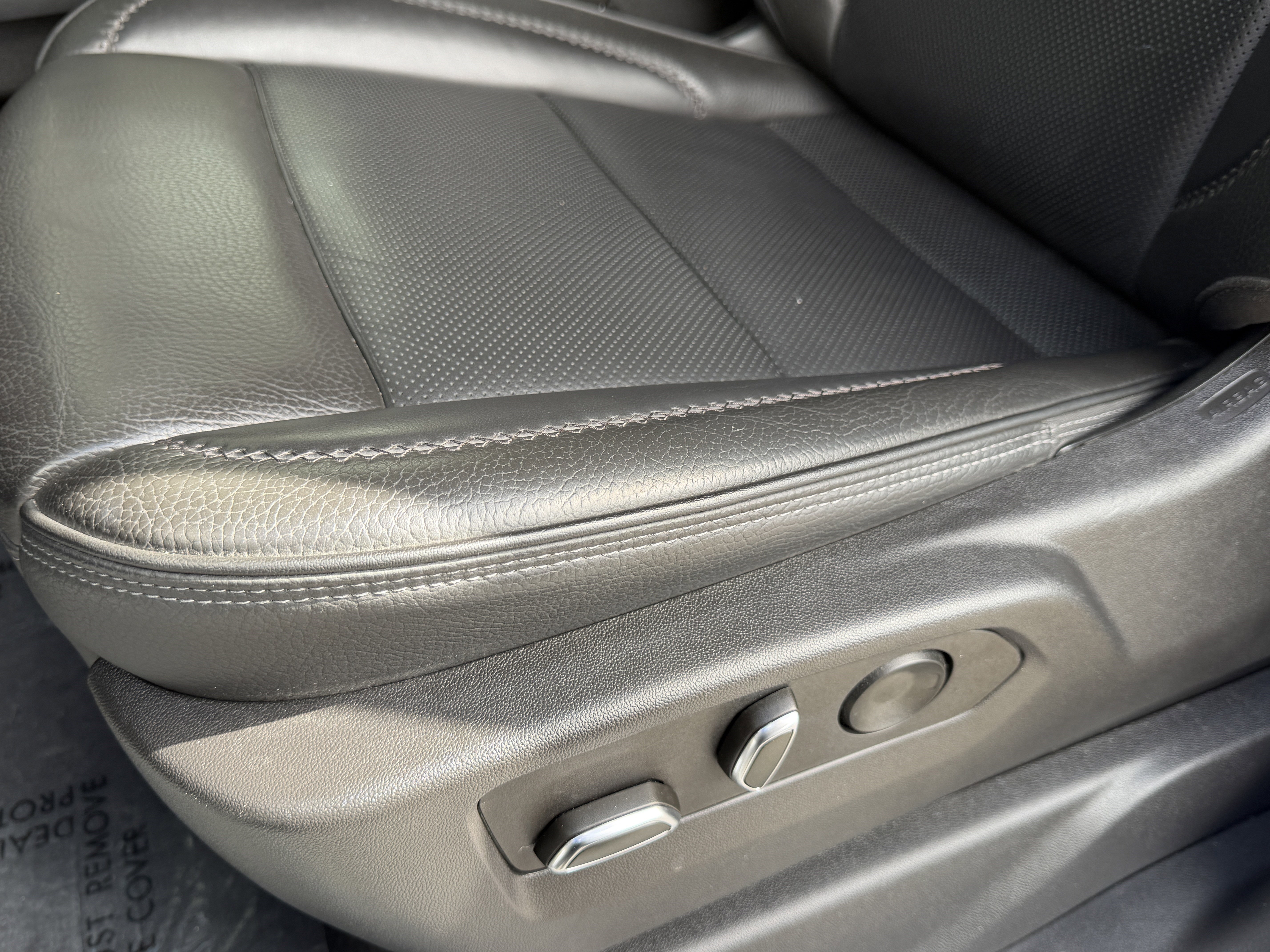 Used 2022 GMC Sierra 1500 Denali image 16