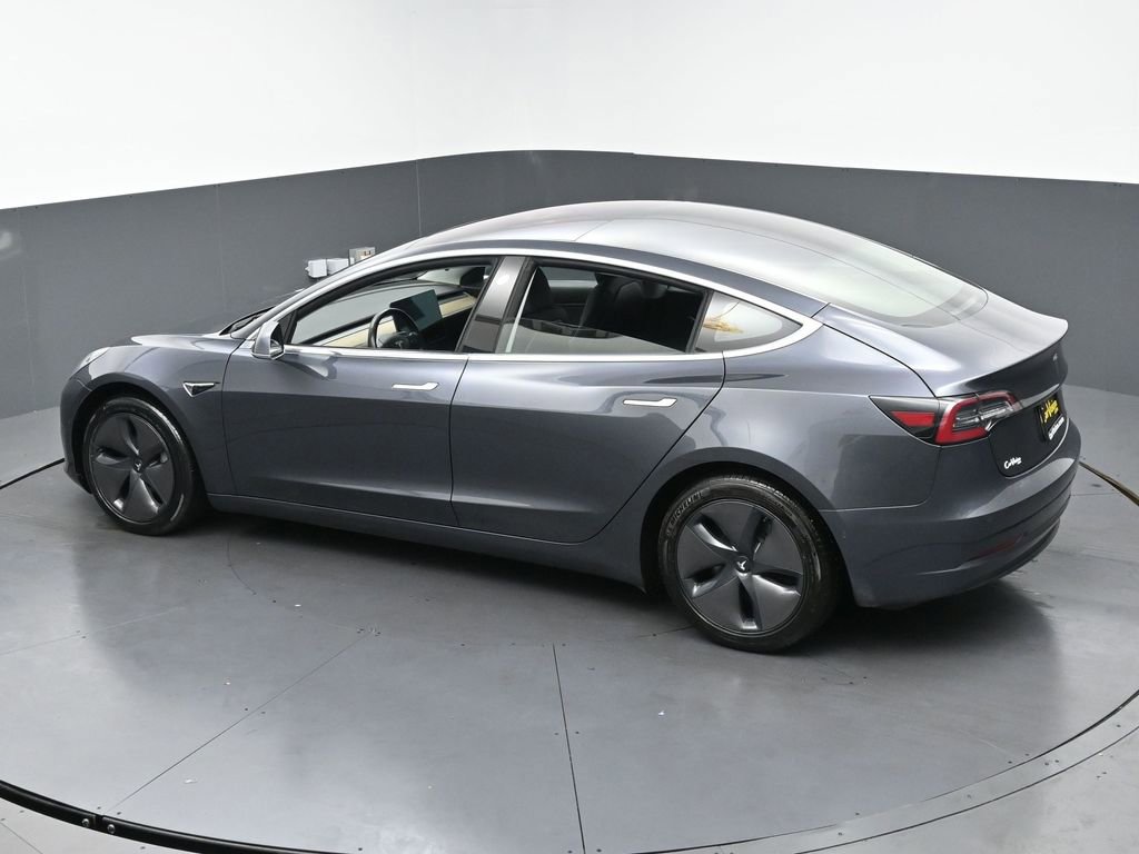 Used 2018 Tesla Model 3 Long Range image 43