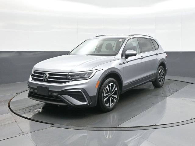 Used 2022 Volkswagen Tiguan S image 3