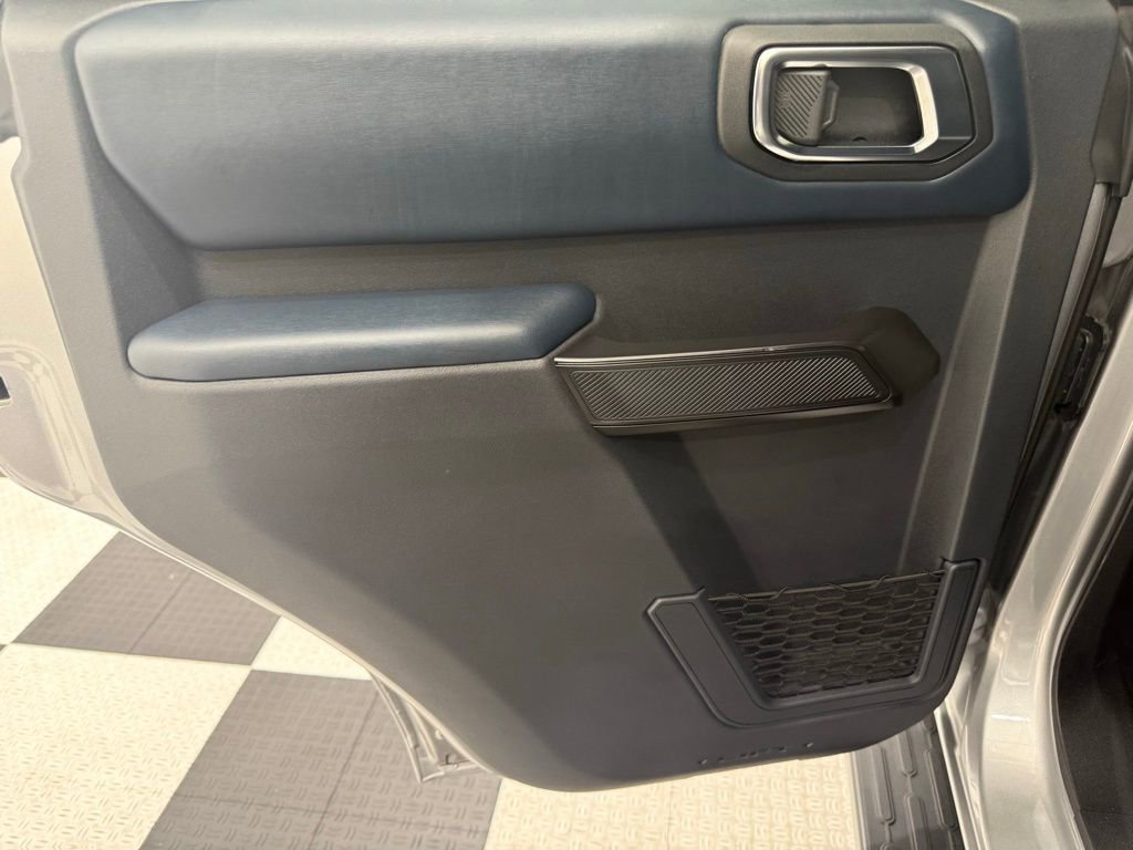 Used 2024 Ford Bronco Outer Banks image 17