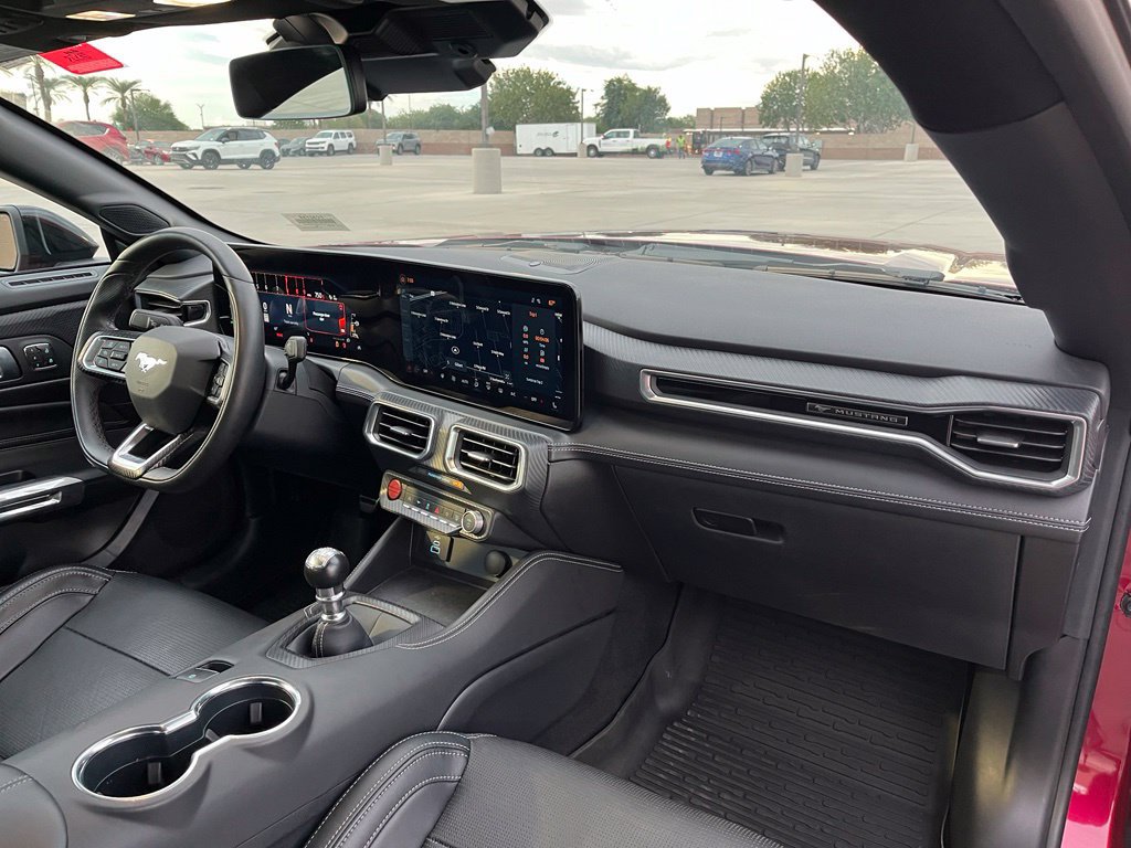 Used 2025 Ford Mustang GT Premium RWD image 14