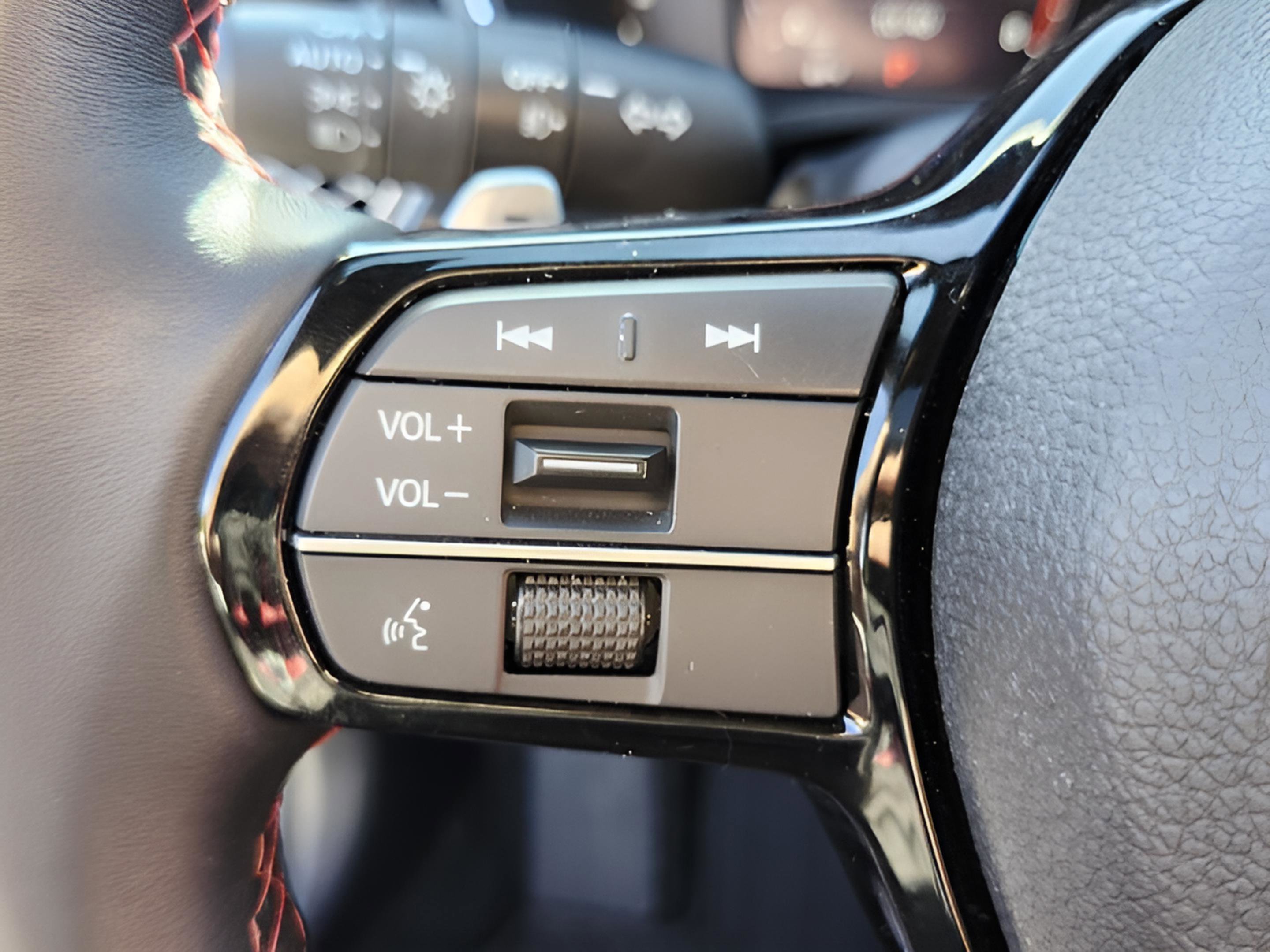 Used 2025 Acura Integra A-Spec image 18