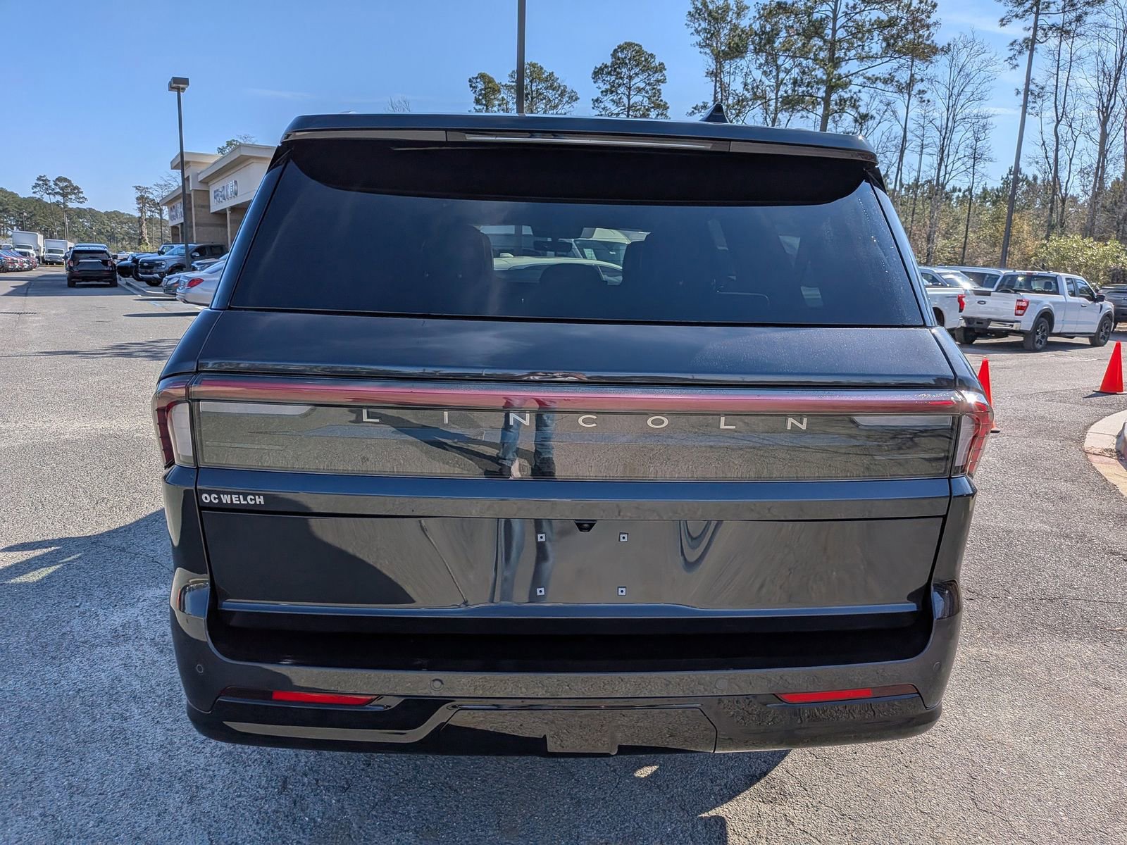 Used 2025 Lincoln Navigator L Black Label image 6