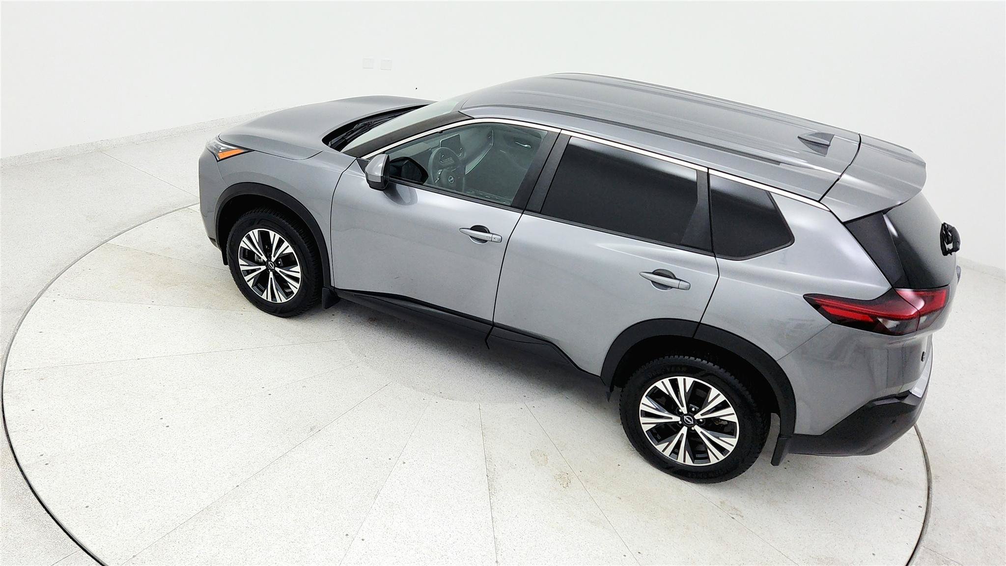 Used 2023 Nissan Rogue SV AWD/4WD image 35