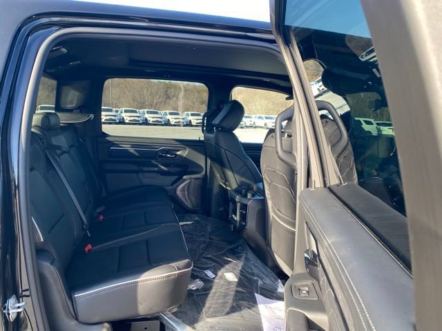 New 2026 RAM 1500 Limited AWD/4WD image 32