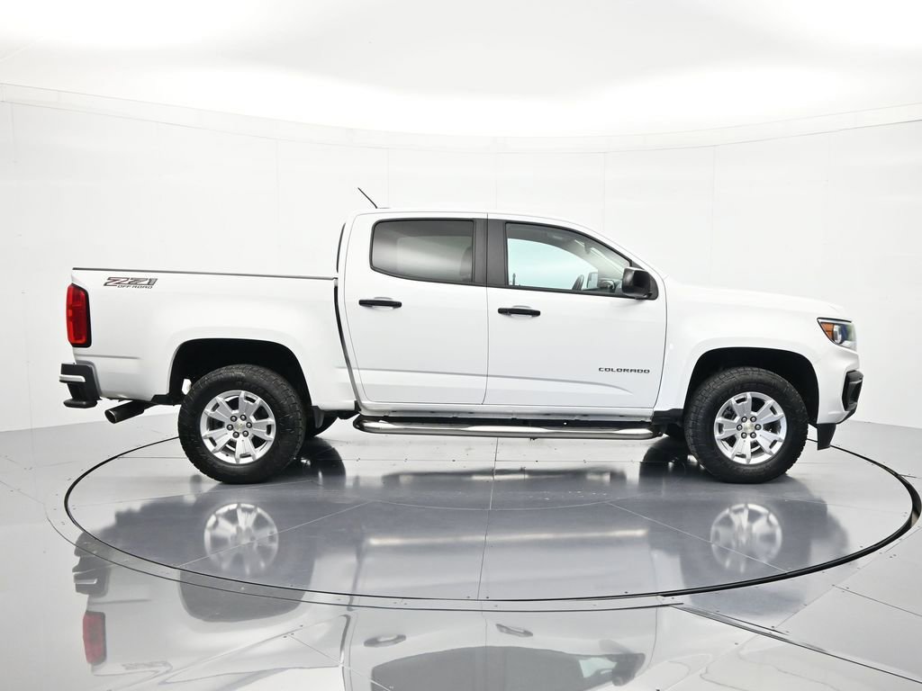Used 2022 Chevrolet Colorado Z71 AWD/4WD image 4