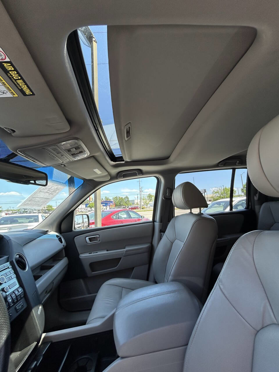 Used 2010 Honda Pilot EX-L image 16