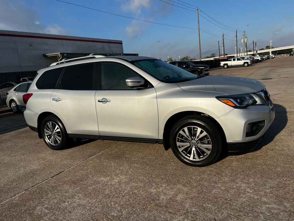 Used 2020 Nissan Pathfinder SL image 6