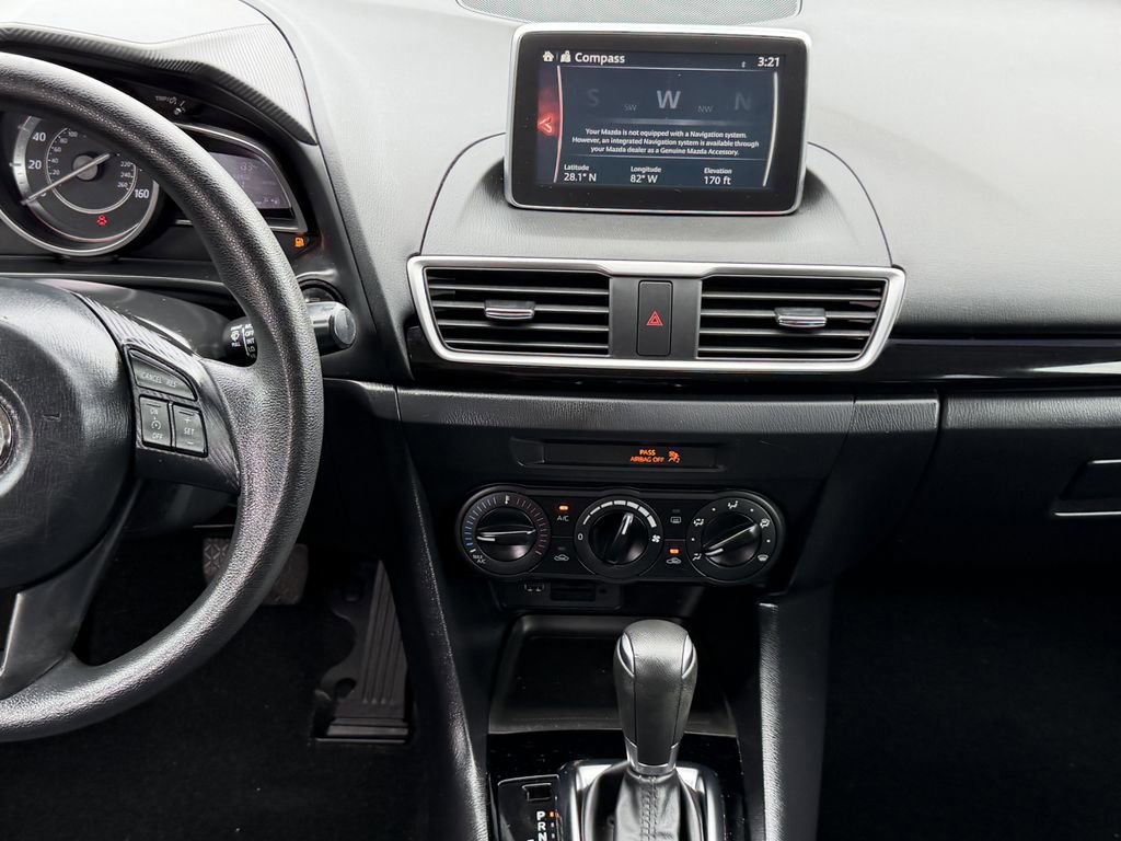 Used 2015 MAZDA MAZDA3 i Sport FWD image 16