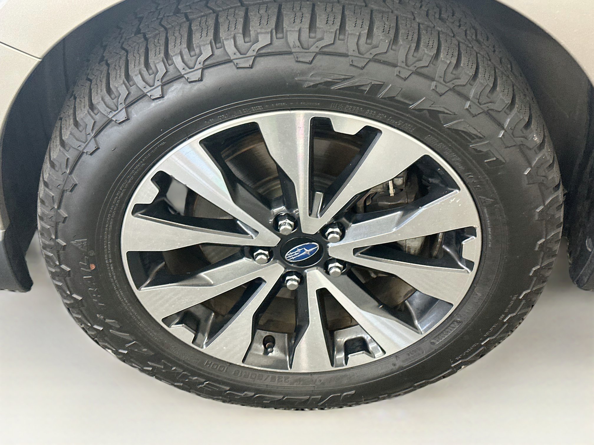 Used 2015 Subaru Outback 3.6R Limited AWD/4WD image 36