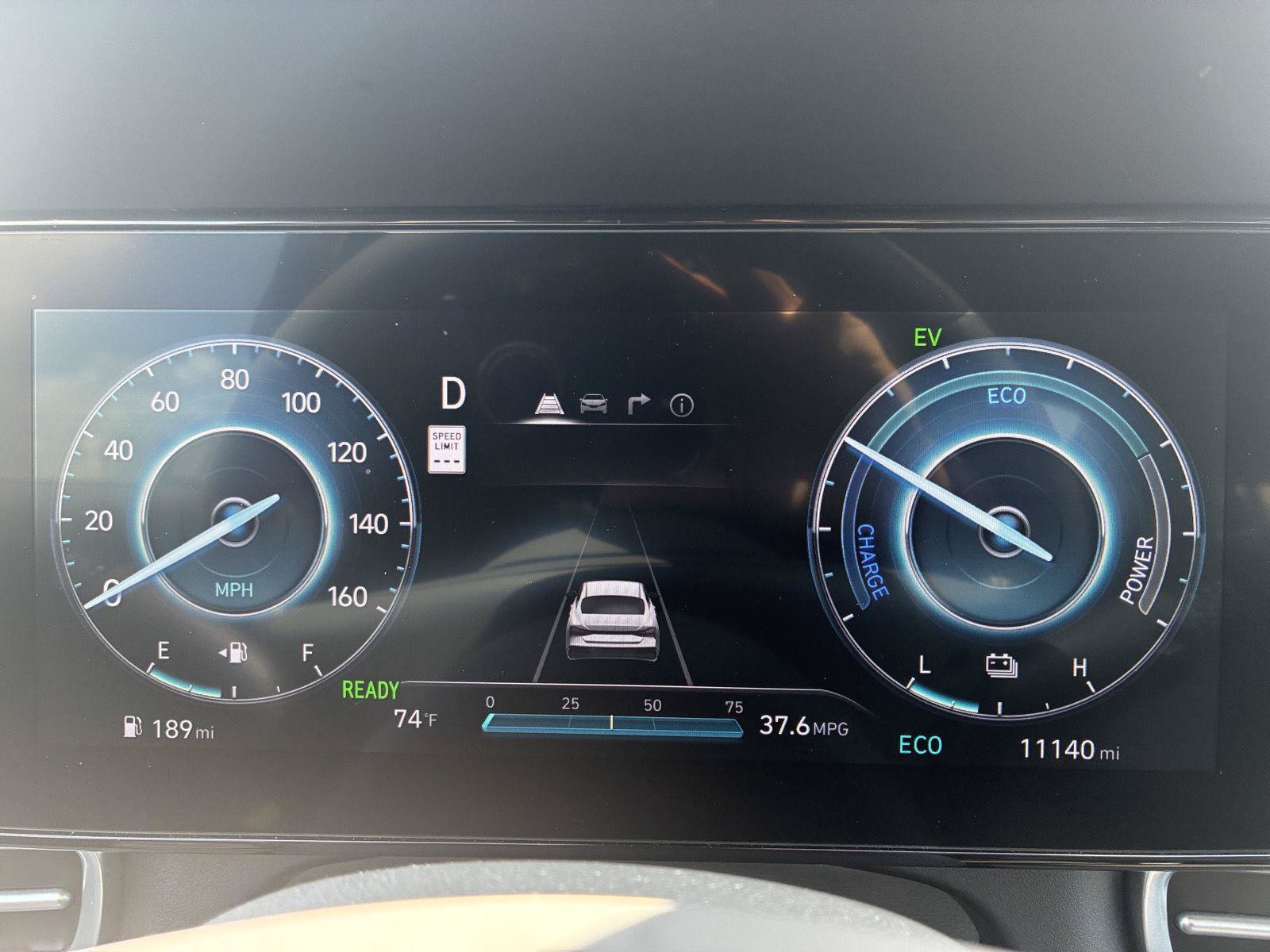 Used 2025 Hyundai Elantra SEL FWD image 20