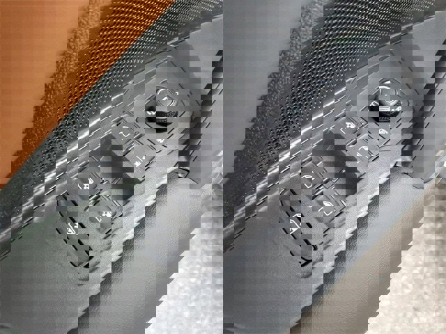 New 2026 Volkswagen Tiguan SEL R-Line image 16