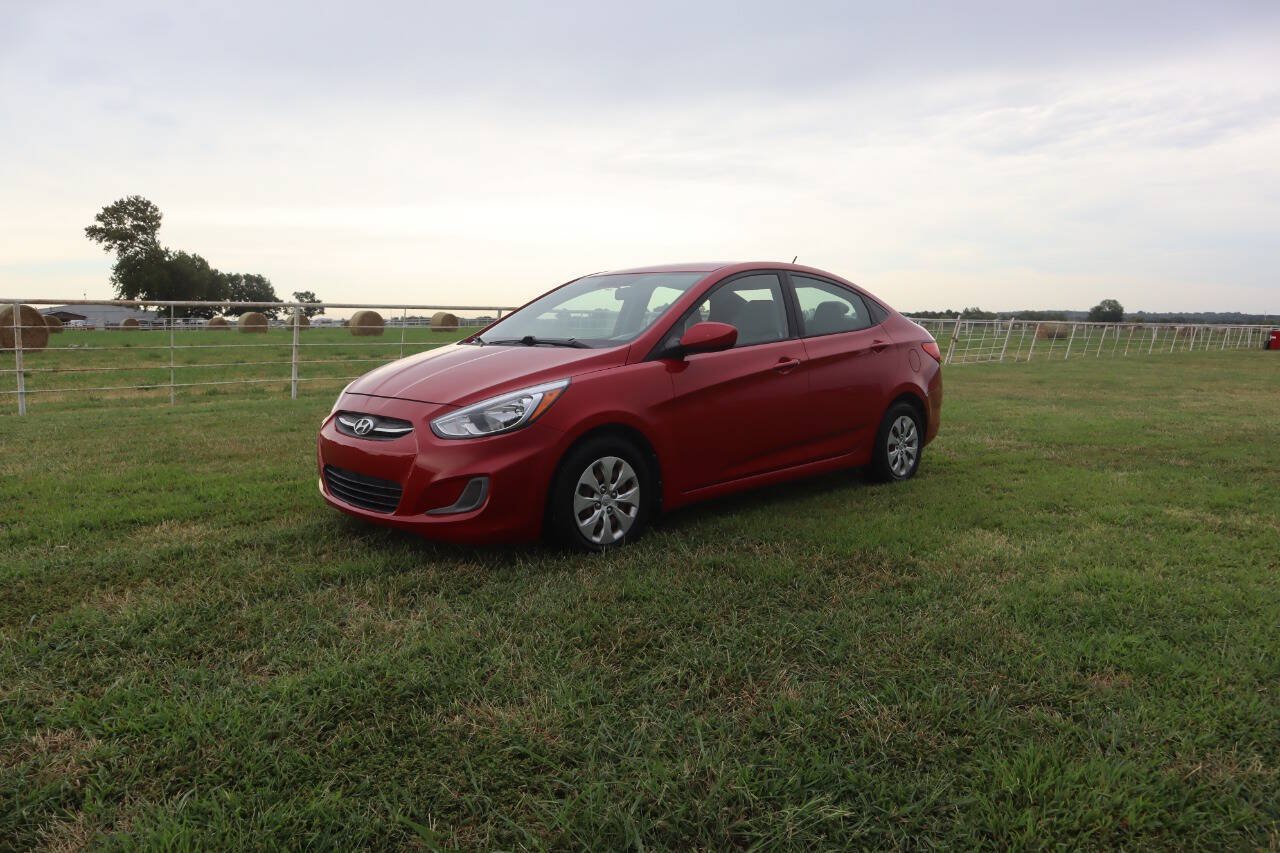 Used 2017 Hyundai Accent SE FWD image 21
