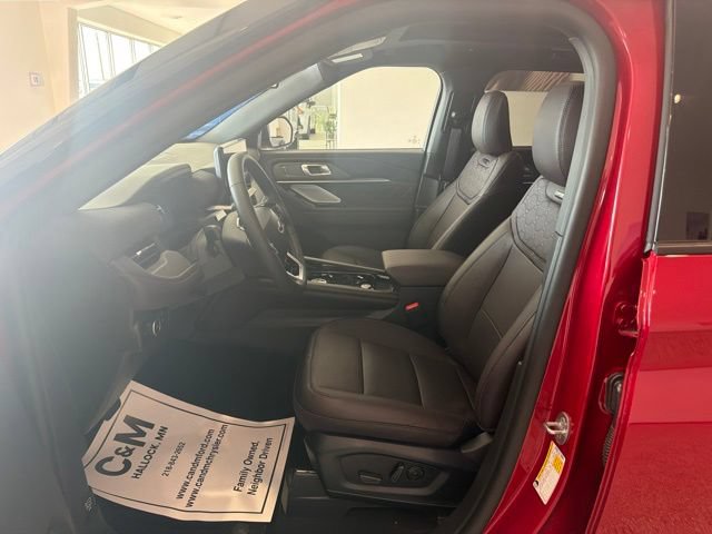 New 2026 Ford Explorer Platinum w/ LUX Leather Package AWD/4WD image 9