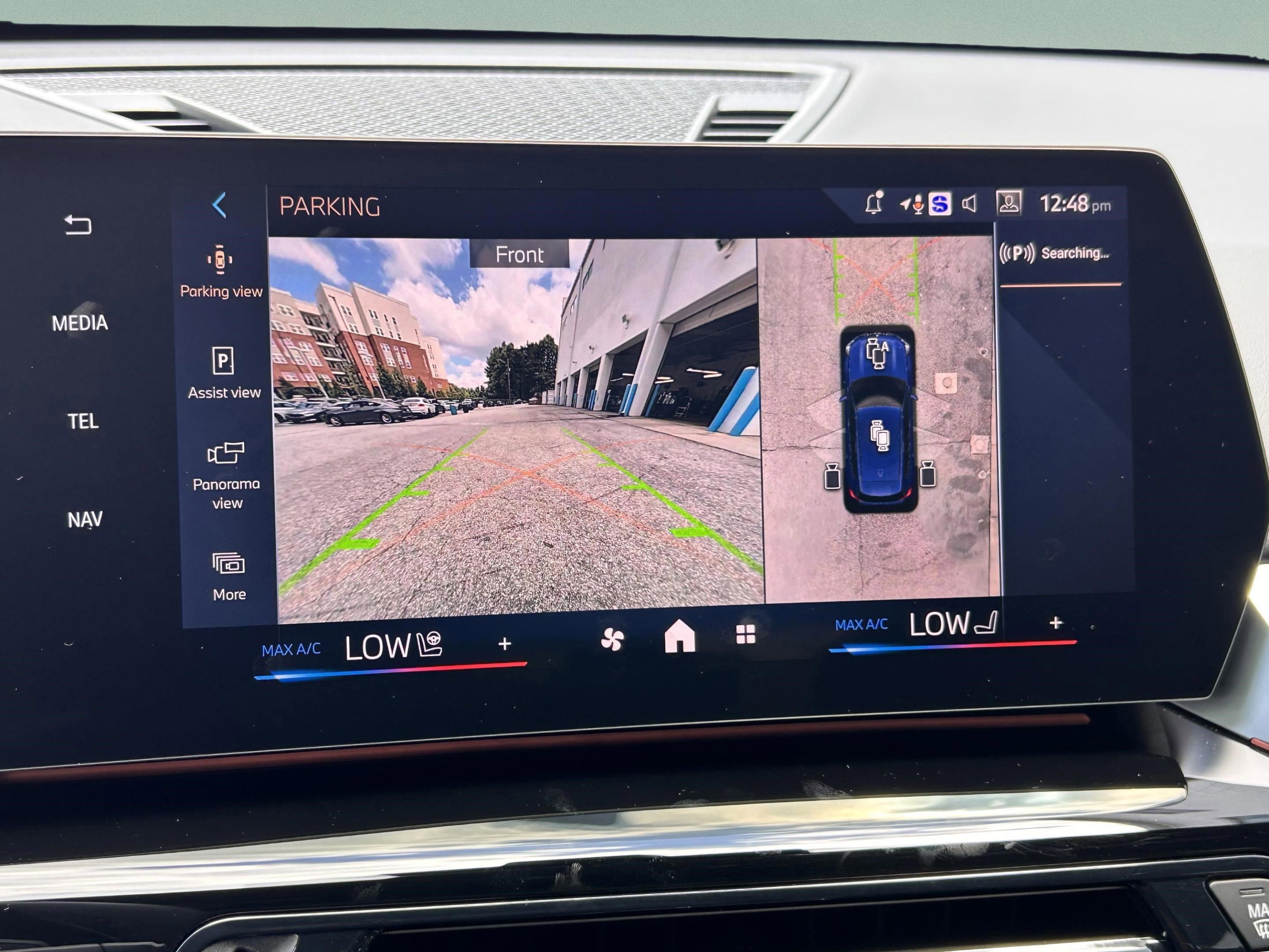 Used 2025 BMW X1 xDrive28i w/ Technology Package image 16