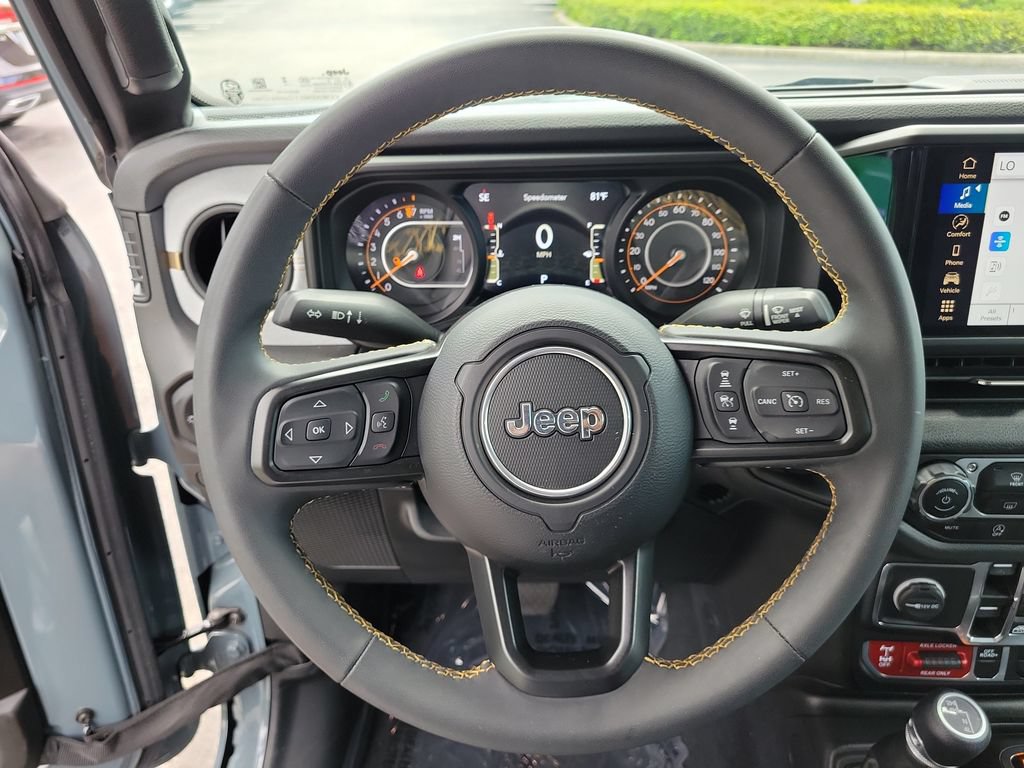 Used 2024 Jeep Gladiator Sport AWD/4WD image 26