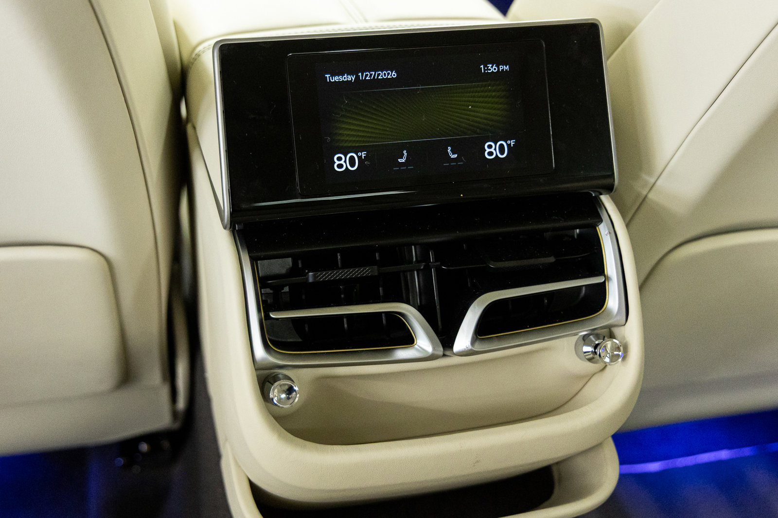 Certified 2026 Bentley Flying Spur Plug-In Hybrid image 50